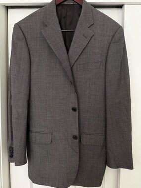 Corneliani Men's Gray Birdseye Two-Button Sport Coat S130
